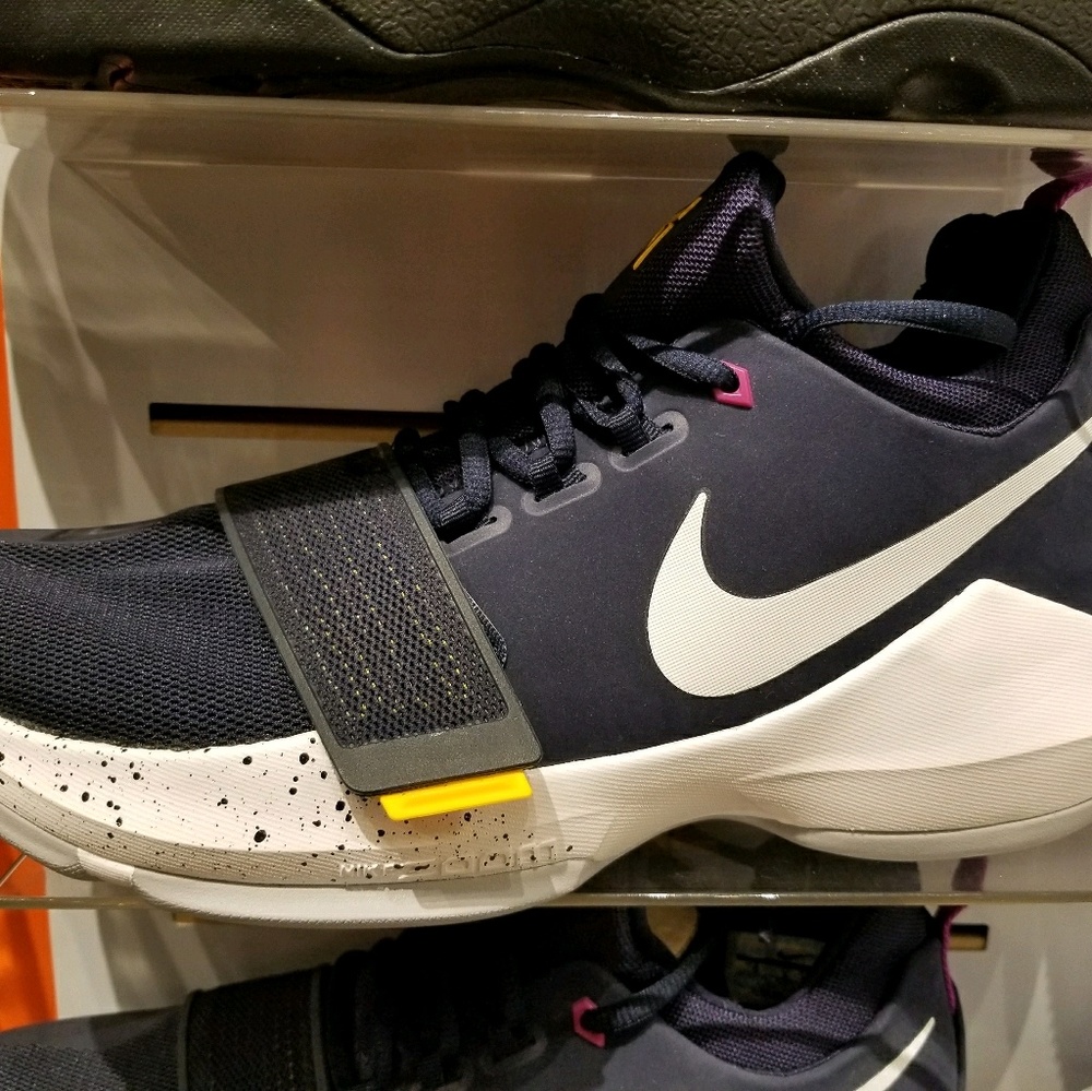 Meet your Posher, Jace